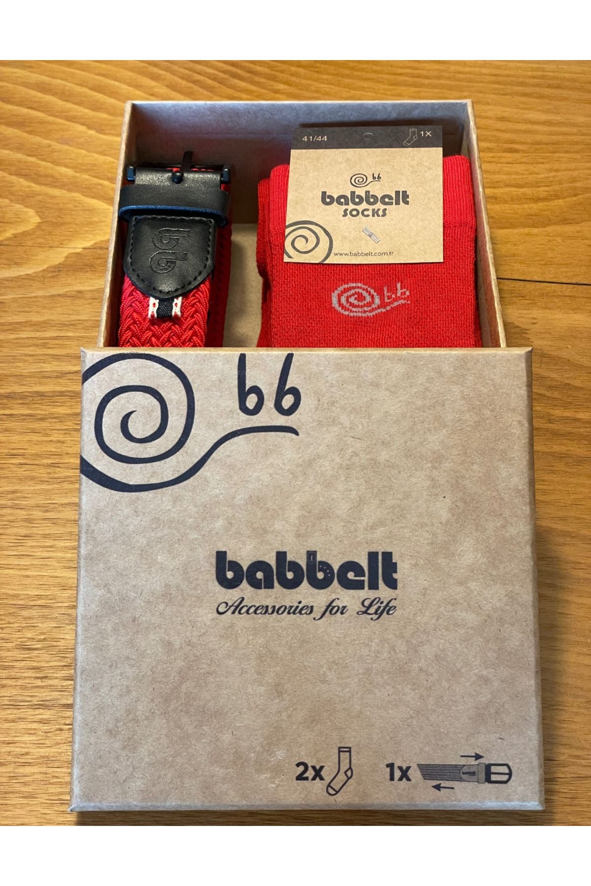 Bunter Geschenkbox-Gürtel und Socken