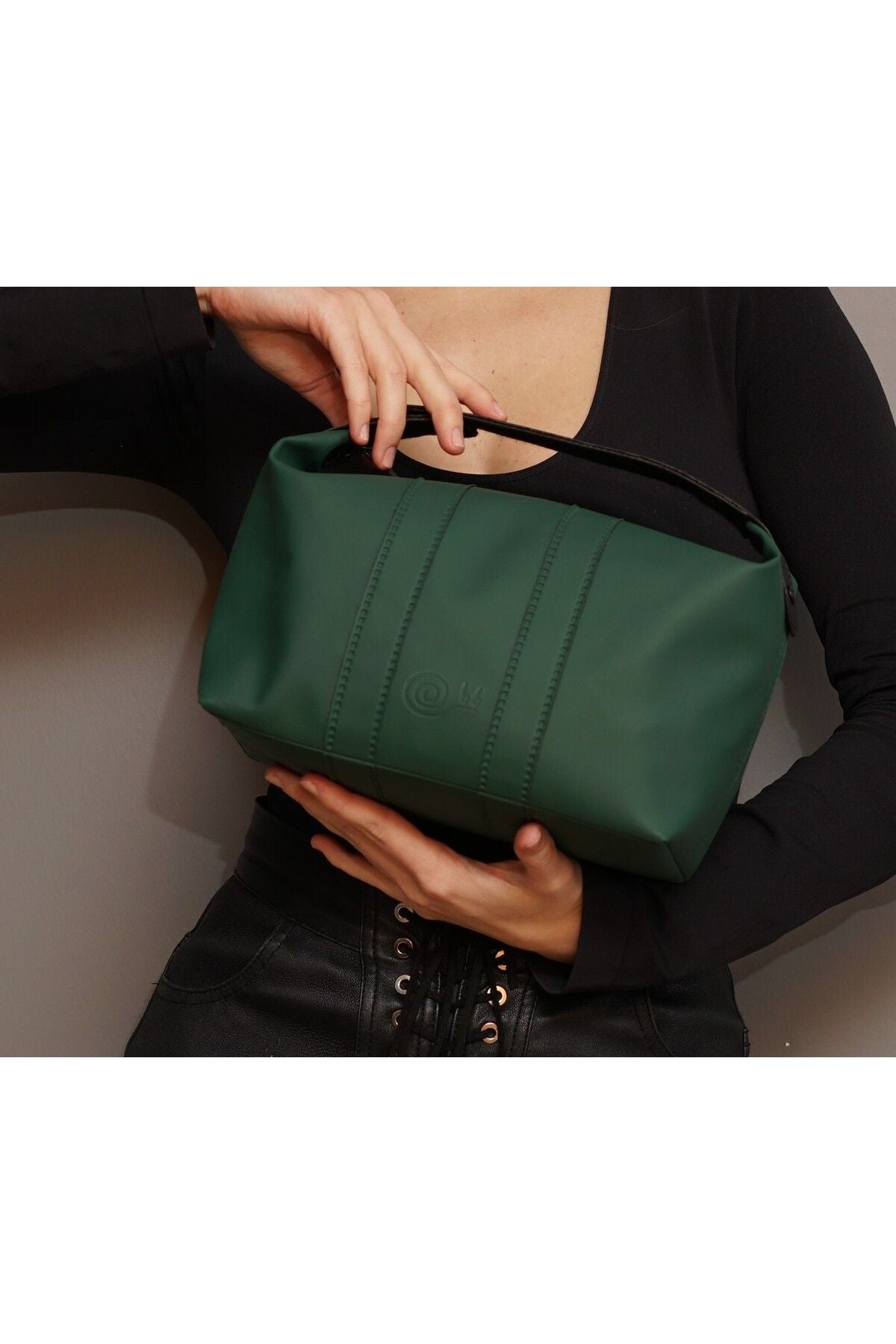 Dunkelgrüne Handtasche Koala