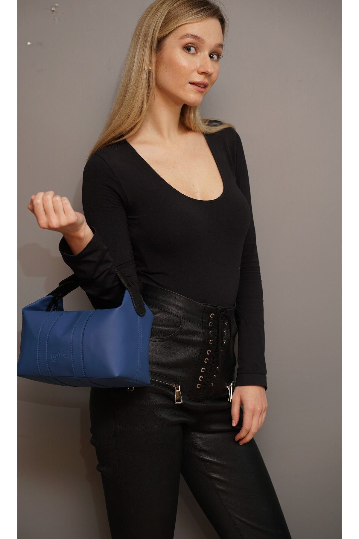 Saks Blaue Handtasche Koala