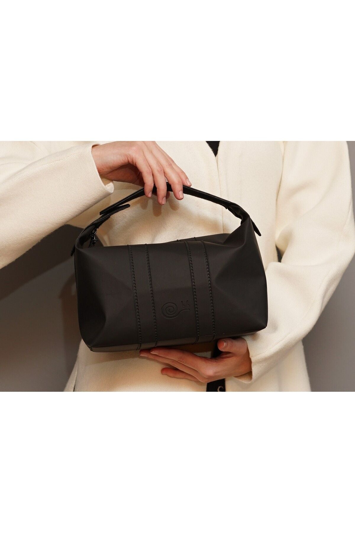 Schwarze Handtasche Koala