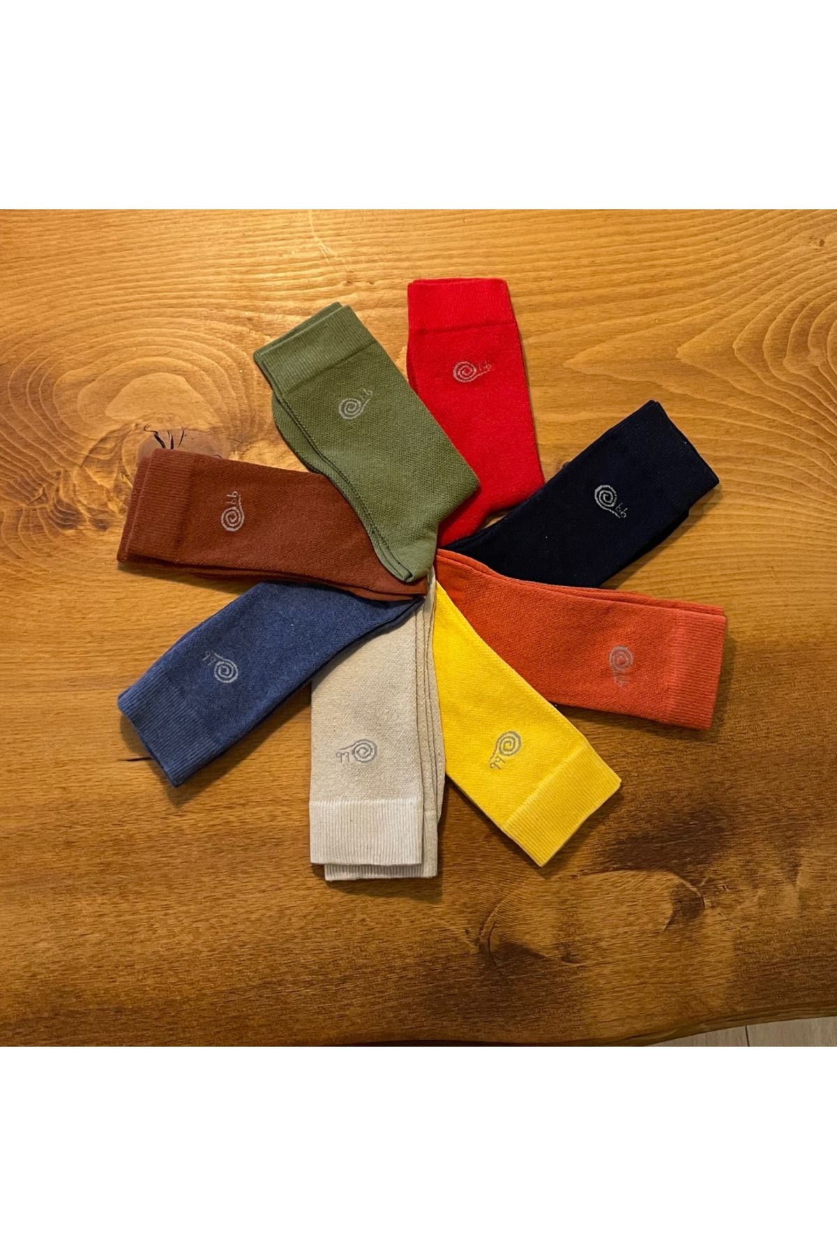 Flexible und bequeme Socken braun