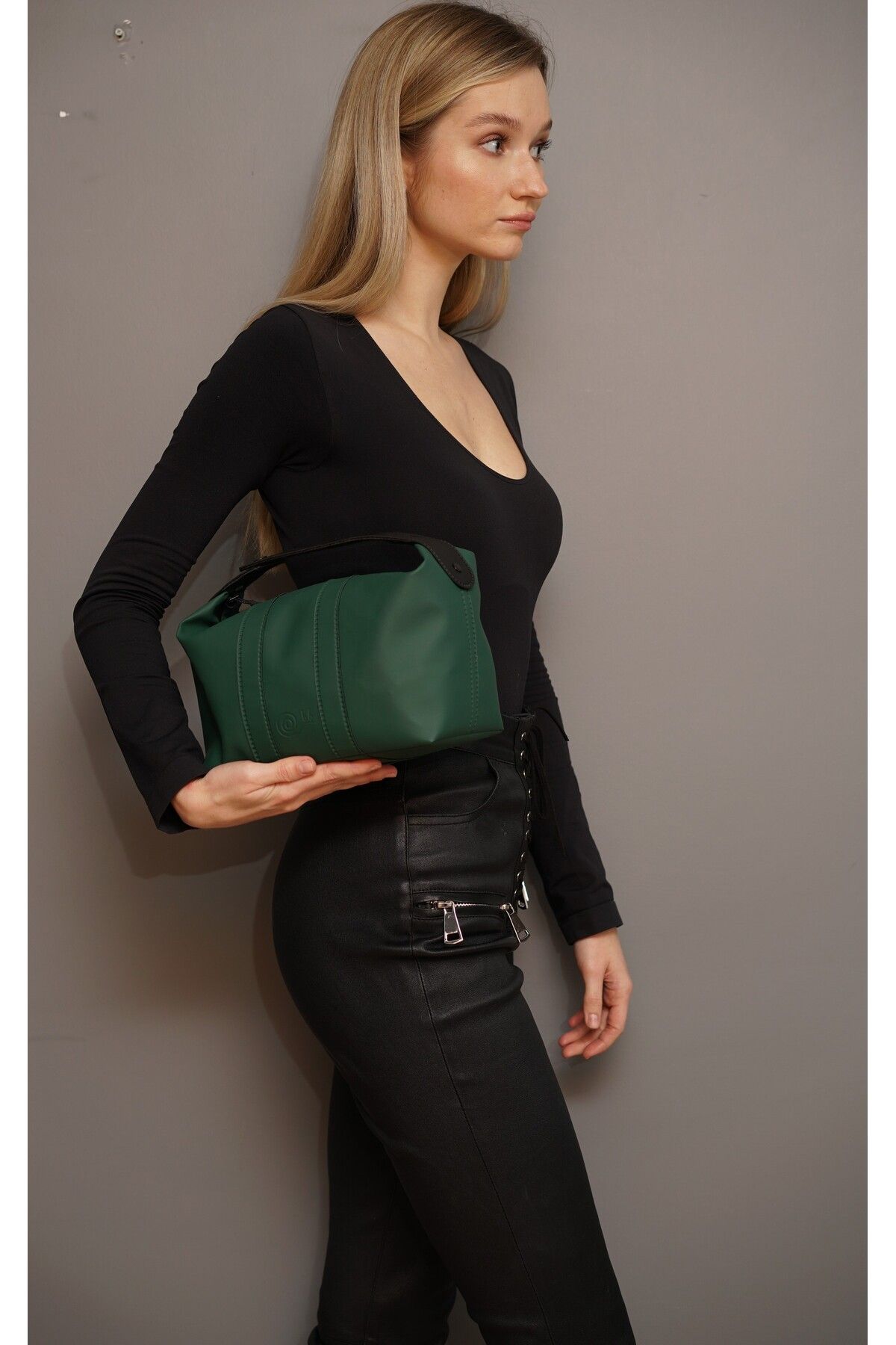 Dunkelgrüne Handtasche Koala