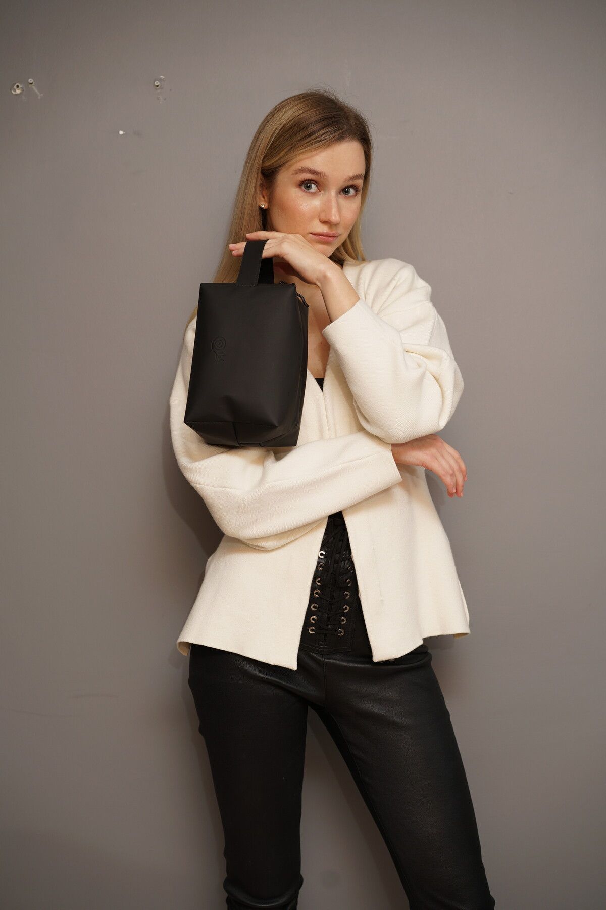 Siyah Bakım Çantası Tukan