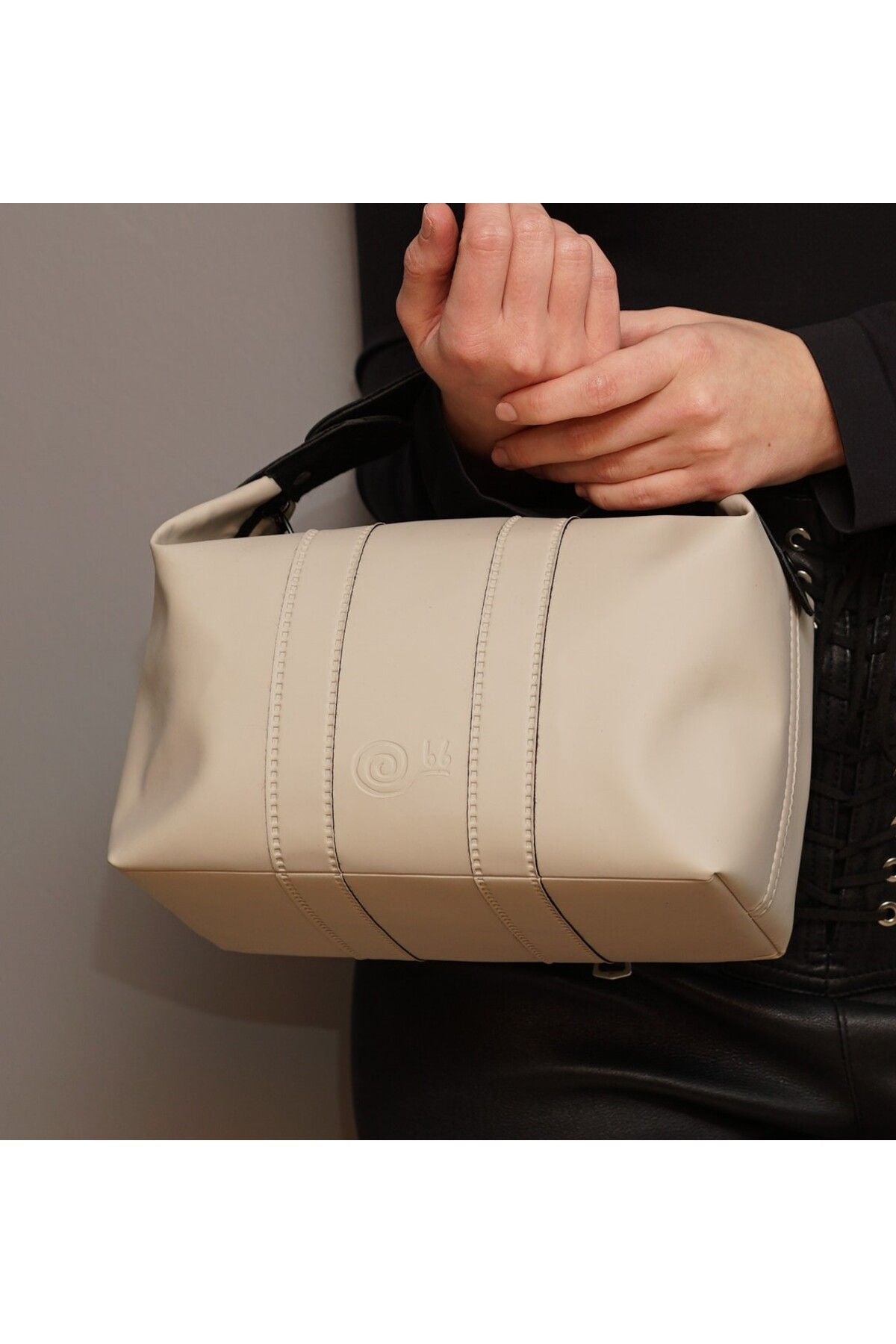 Cremefarbene Handtasche Koala