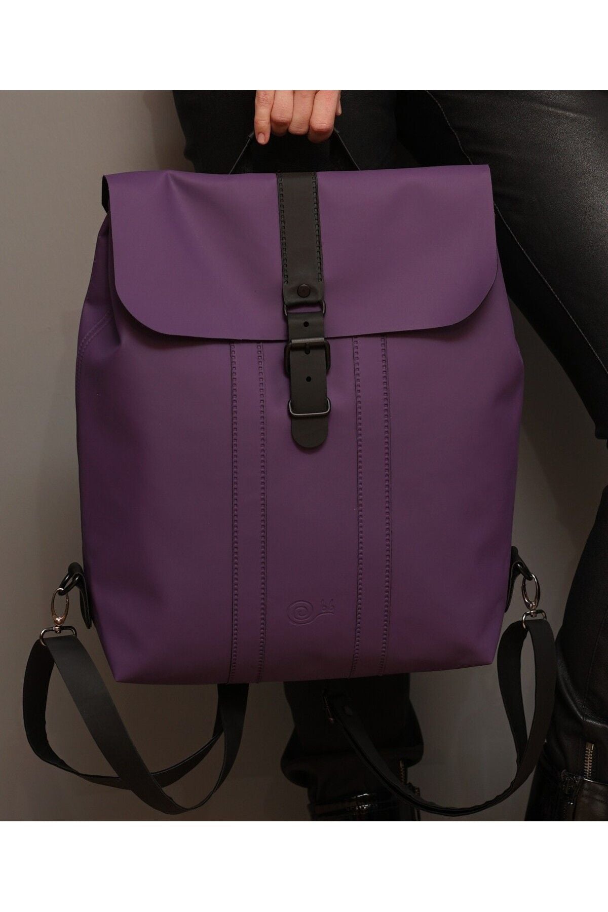 Lila Rucksack Hyäne