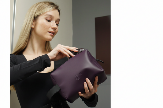 Mor Bakım Çantası Tukan