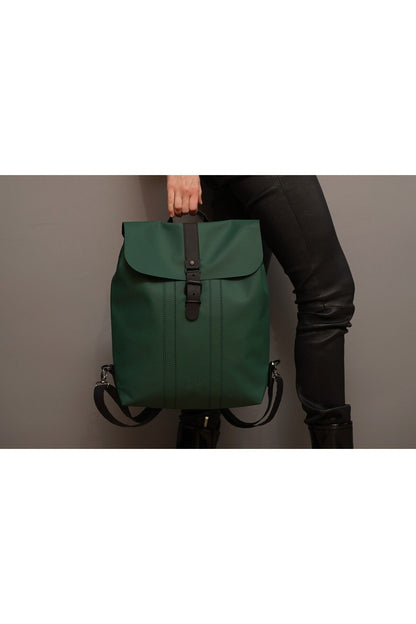 Dunkelgrüner Rucksack Hyäne