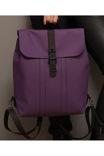 Lila Rucksack Hyäne
